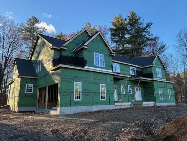 4 Jewett Rd #B, Sterling, MA 01564