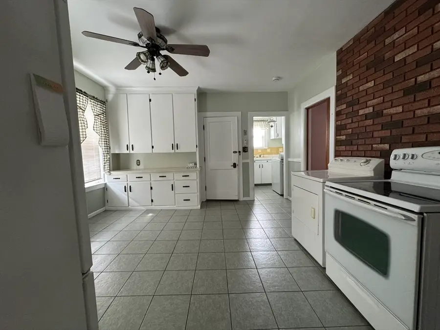 269 Mechanic St, Southbridge, MA 01550 - #3