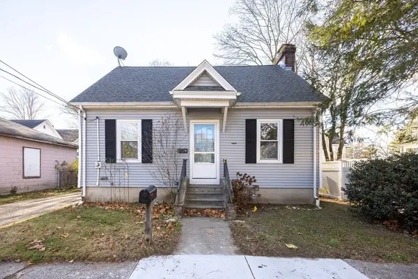46 Oak St, Attleboro, MA 02703