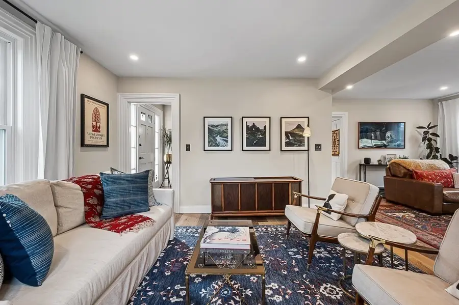 13 Blackstone St, Mendon, MA 01756 - Image #3