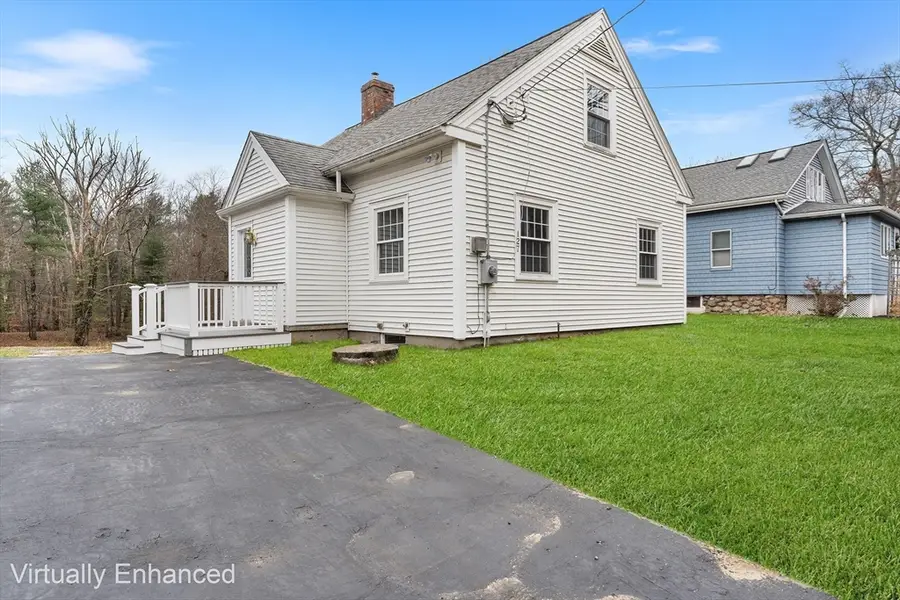 127 Old Millville Rd, Uxbridge, MA 01569 - Image #3