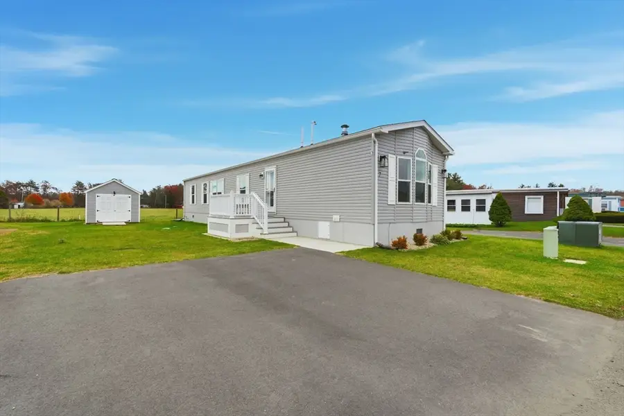 7 1st Ave, Westfield, MA 01085 - Image #2