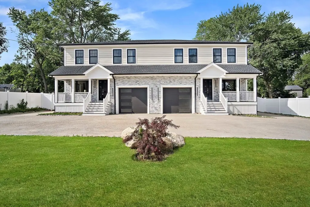 52 Summer #B, Bedford, MA 01730 - Image #1