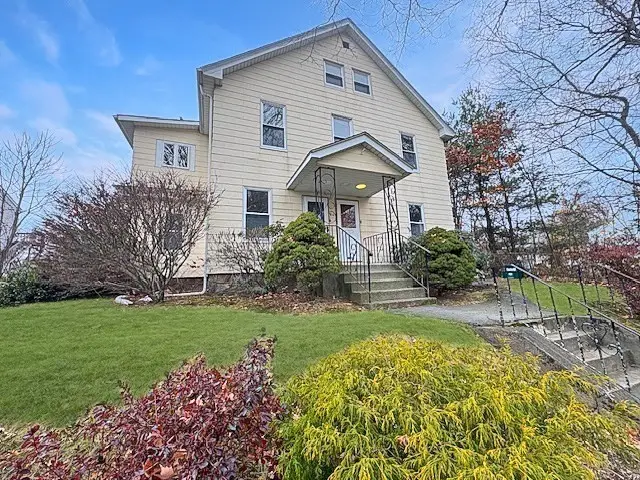 80 Delmont Ave, Worcester, MA 01604 - Image #1