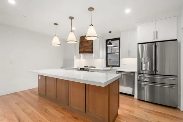 9 Sydney #202, Boston, MA 02125