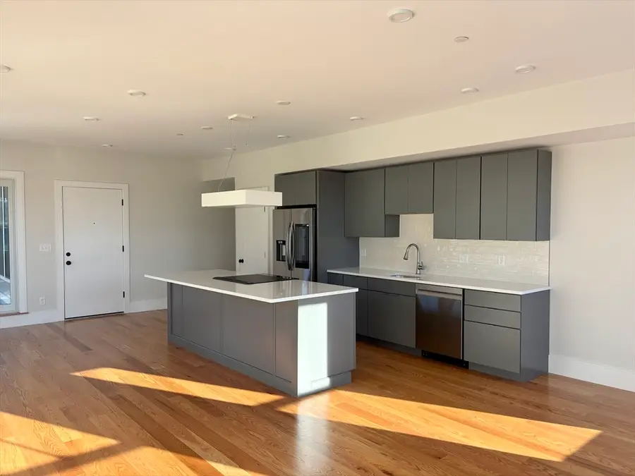 421 High St #TH308, Medford, MA 02155 - Image #2