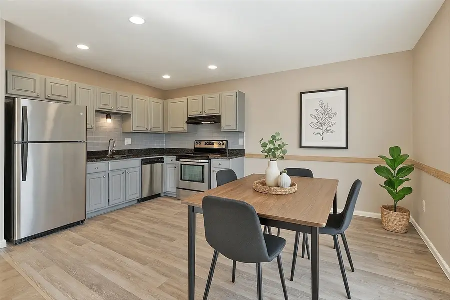 110 South Ave #14, Whitman, MA 02382 - Image #3