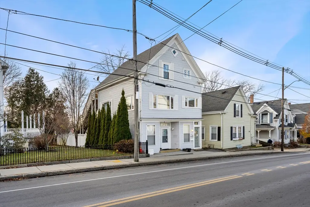 196 Washington St, Gloucester, MA 01930 - Image #1