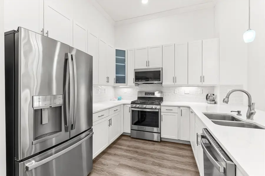 320 Middlesex Ave #E403, Medford, MA 02155 - Image #3