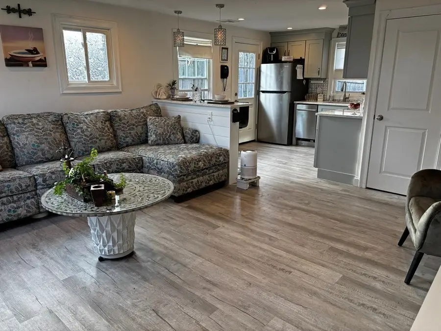 209-211 Lake Shore Dr, Weymouth, MA 02189 - Image #3