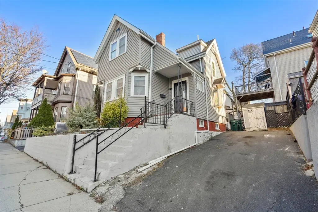 7 Sidney Ave, Lynn, MA 01902 - Image #1