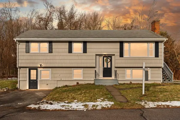 8 Maple Lane, Millbury, MA 01527