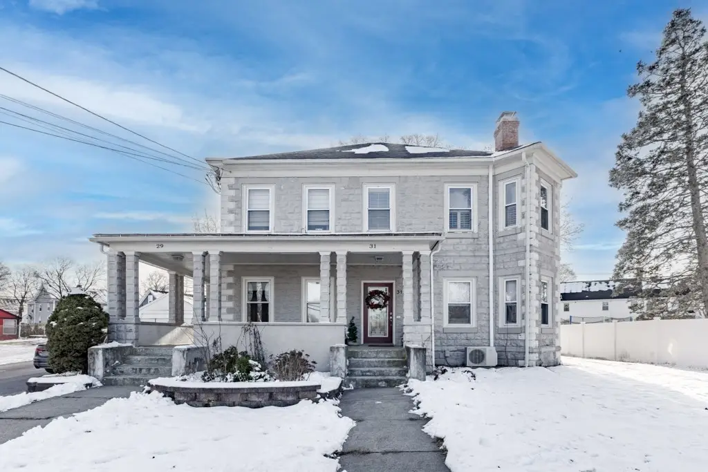 29-31 Middlesex St #1, North Chelmsford, MA 01863 - Image #1