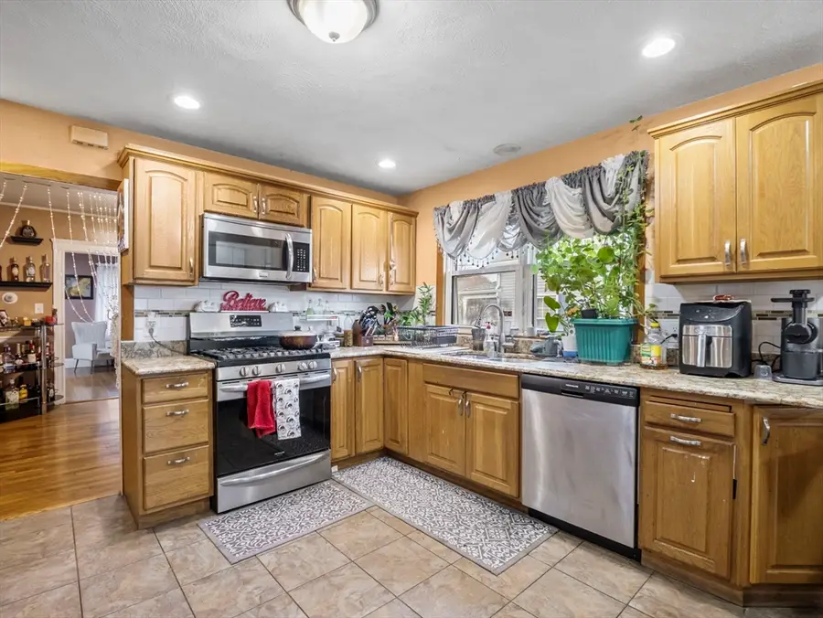 86 Parkland Ave, Lynn, MA 01904 - Image #3