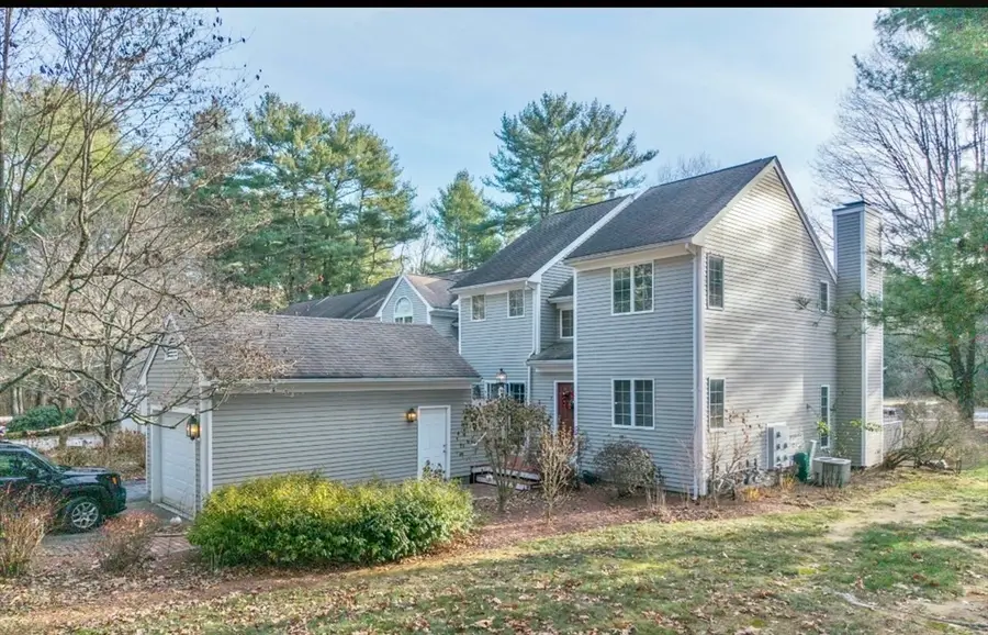 9 Winnecunnet Dr #9, Norton, MA 02766 - Image #3