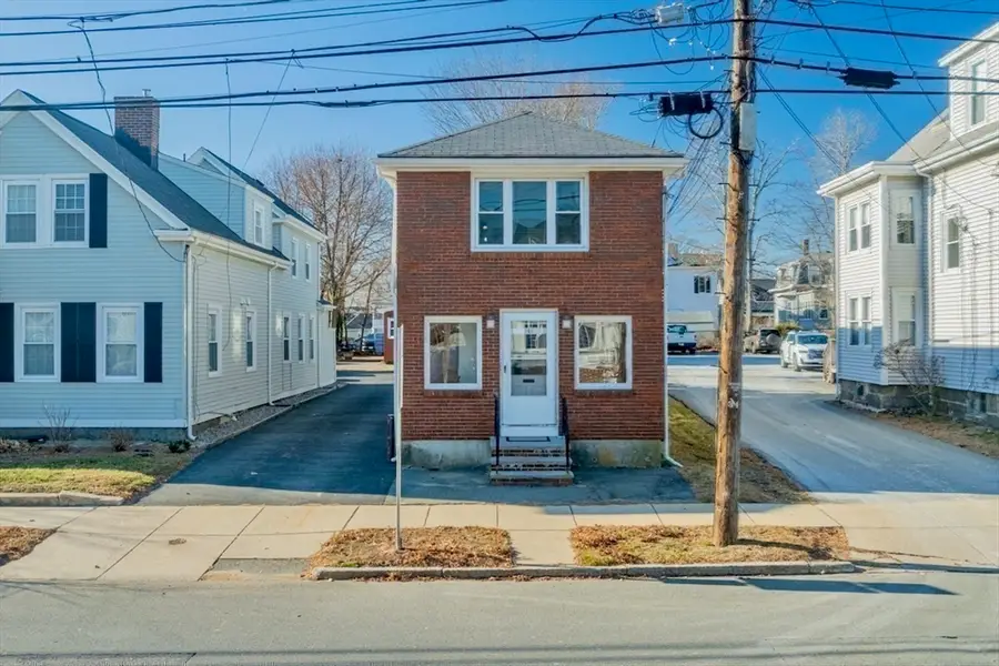 146 Burrill St, Swampscott, MA 01907 - Image #2