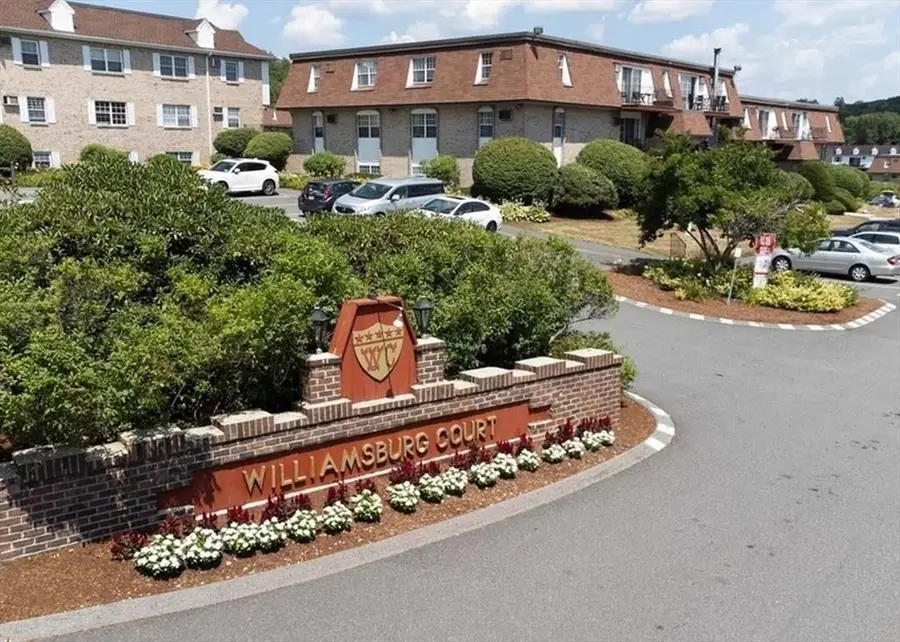 18 Williamsburg Ct #23, Shrewsbury, MA 01545 - Image #2