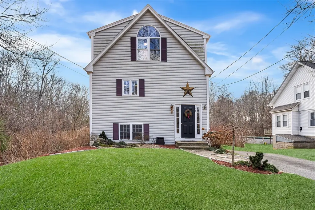 52 Deanville Rd, Attleboro, MA 02703 - Image #1