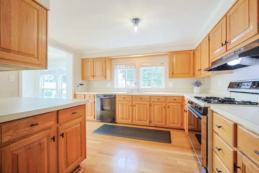 27 Fir Rd, Rockland, MA 02370 - Image #3