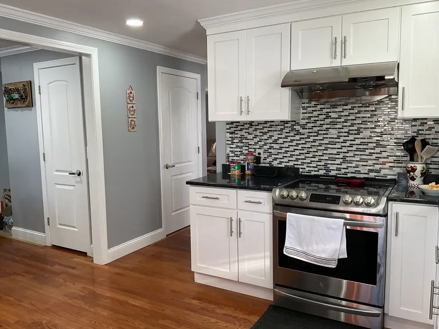 77 Christy Ave, Dracut, MA 01826 - Image #3