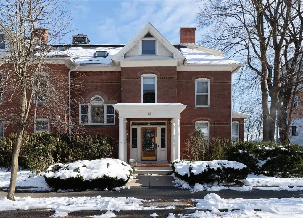 61 Crescent St #7, Northampton, MA 01060 - Image #1
