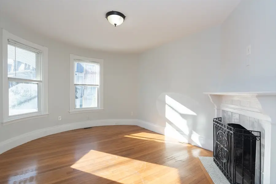 65-67 Pearl St #1, Newton, MA 02458 - Image #2