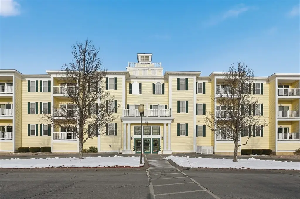 1818 Main Street #204, Holden, MA 01522 - Image #1