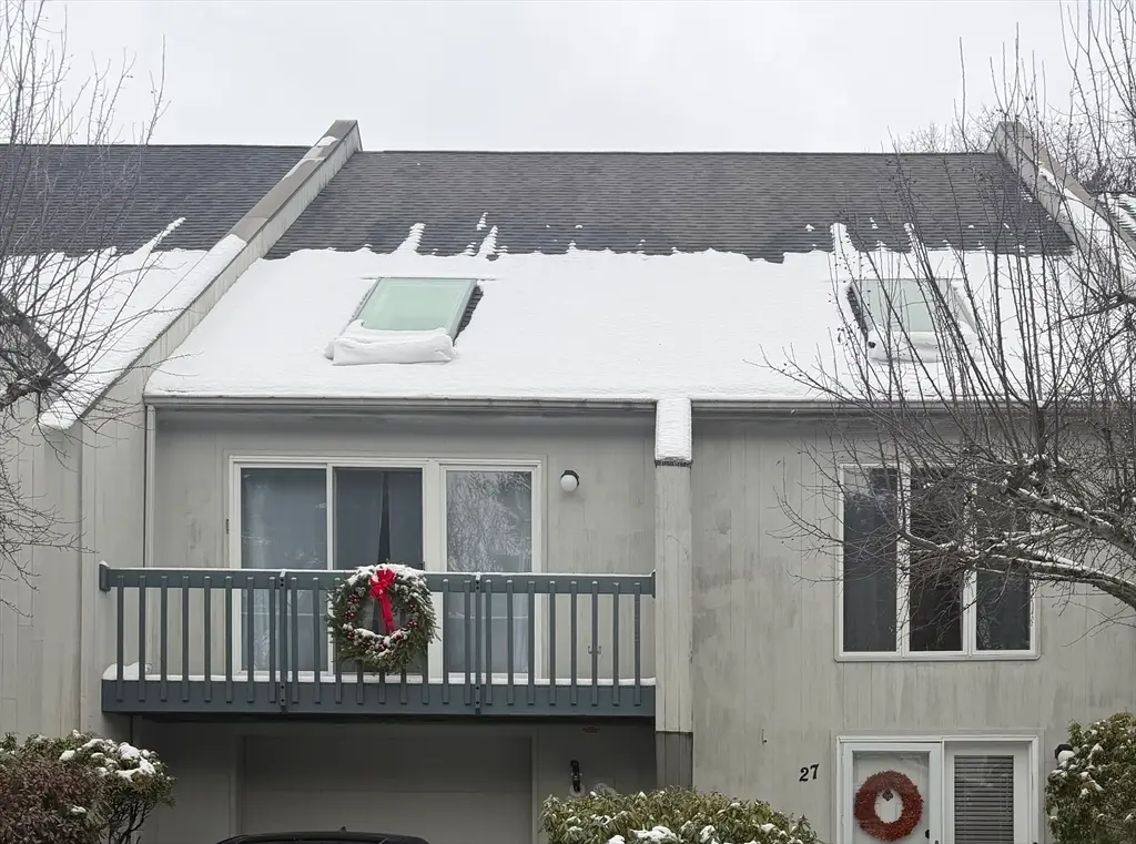 27 Woodland Park Dr #27, Haverhill, MA 01830 - Image #1