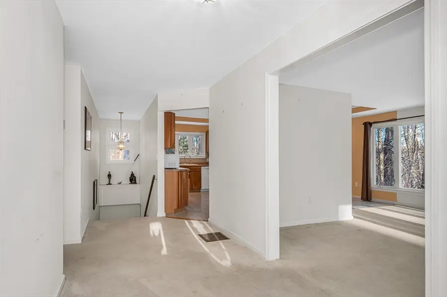 9 John Gilbert Rd, West Brookfield, MA 01585 - Image #3