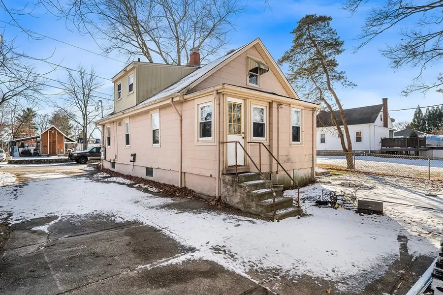 90 Ellis St, Seekonk, MA 02771 - Image #3