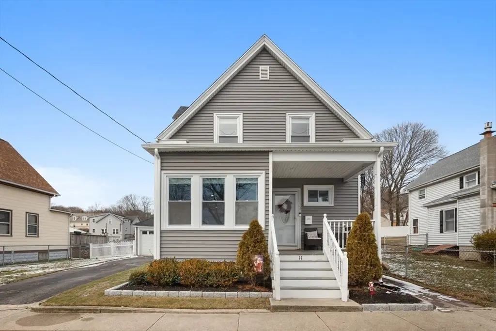 11 Richard St, Saugus, MA 01906 - Image #1