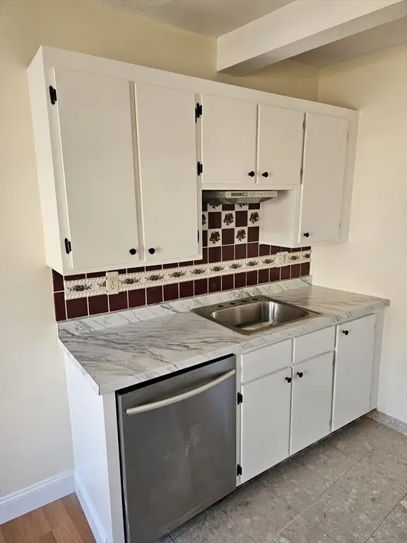 7 Cypress Rd #703, Boston, MA 02135