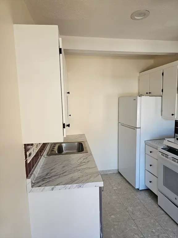 7 Cypress Rd #703, Boston, MA 02135 - Image #2