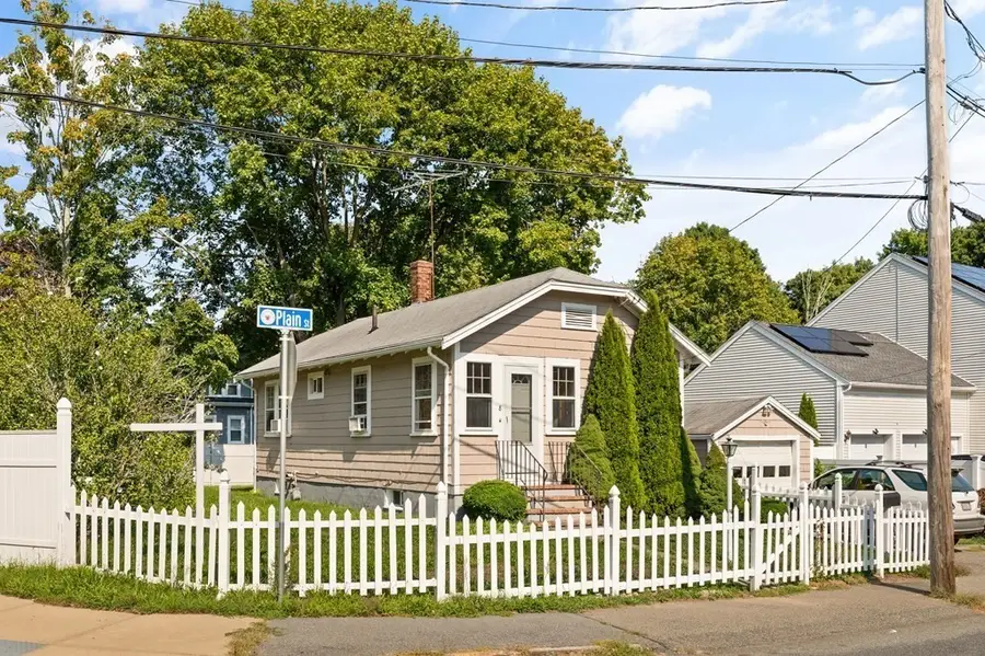 8 Plain St, Randolph, MA 02368 - Image #2