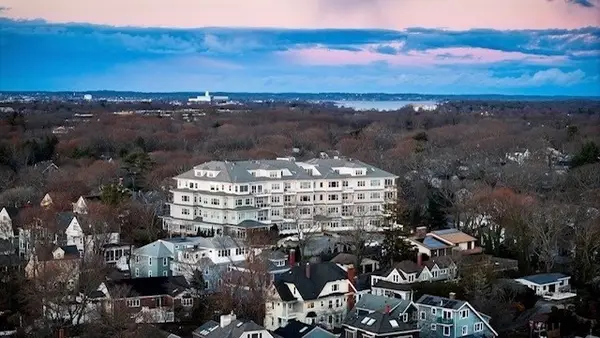 71 Greenwood Ave #306, Swampscott, MA 01907