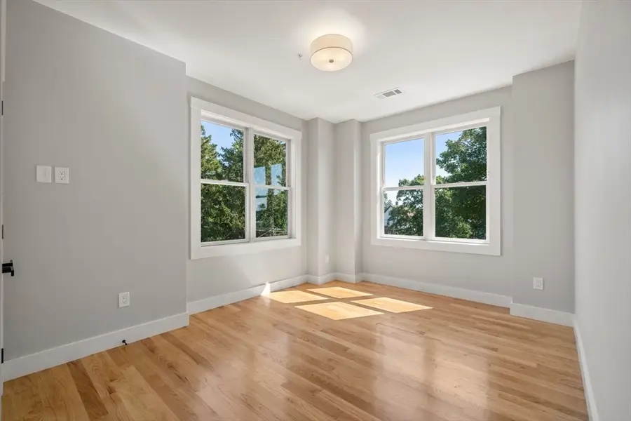 60 Stanley Street #303, Boston, MA 02125 - Image #2