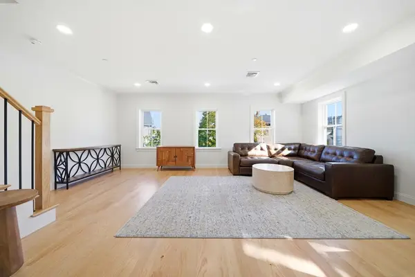 50 N. Payne St #4, Quincy, MA 02169