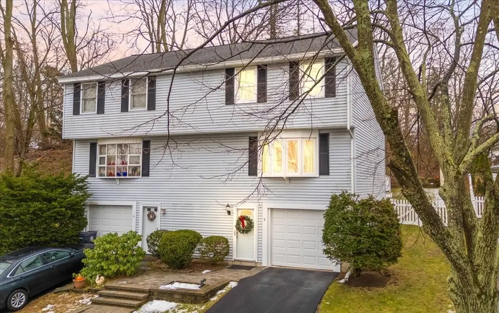 9 Twin Brooks Cir #9, Haverhill, MA 01835 - Image #1