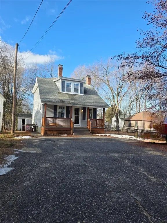 324-1/2 Chestnut St, Clinton, MA 01510 - Image #2