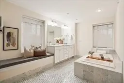 20 Chapel Street #B811, Brookline, MA 02446