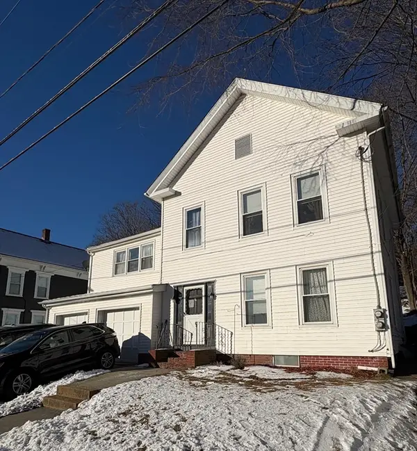 111 Quaboag St, Warren, MA 01083
