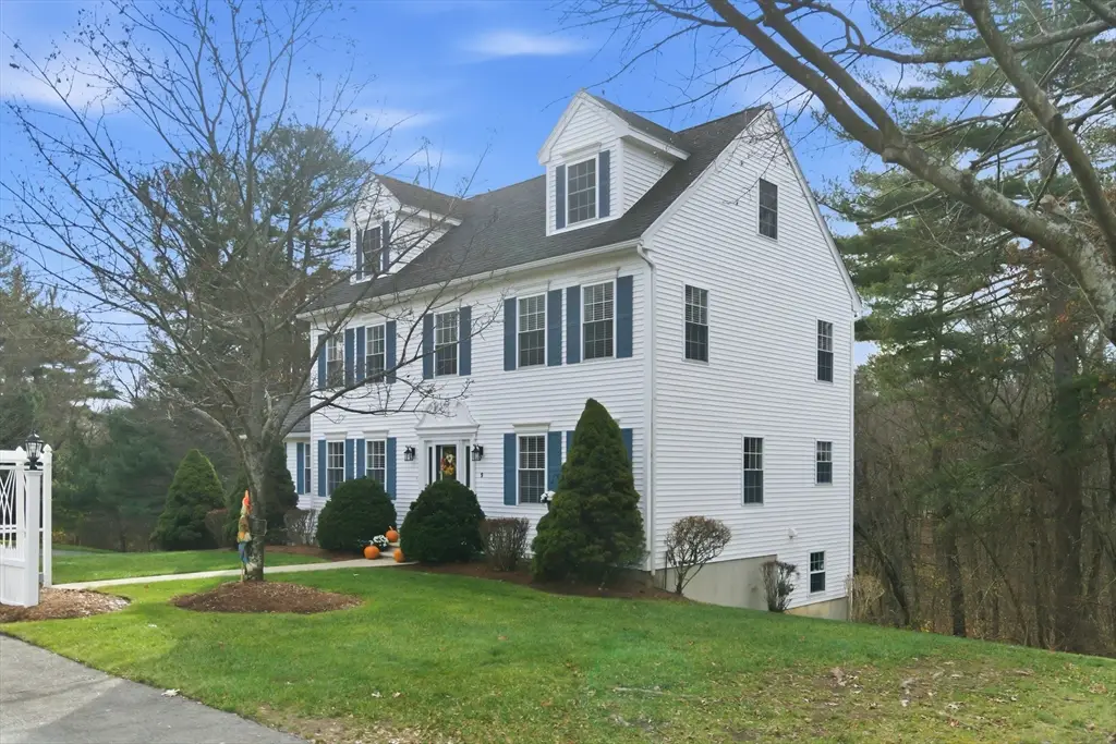 9 Quail Run Dr, Methuen, MA 01844 - Image #1