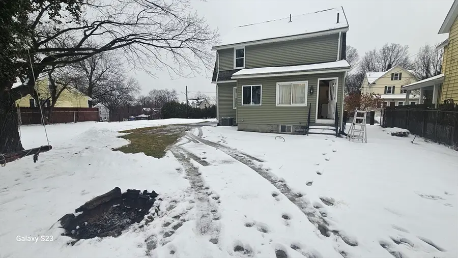 20 Ottawa St, Agawam, MA 01001 - Image #3