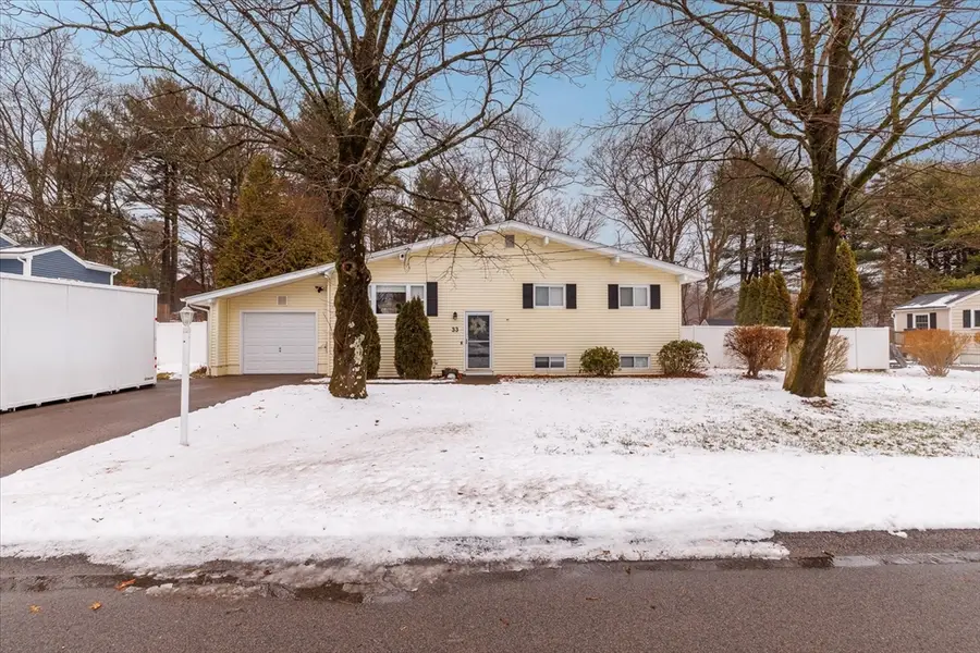 33 Gorwin Drive, Medway, MA 02053 - Image #2