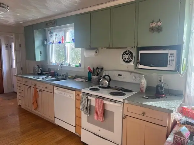 23 Lakewood Road, South Yarmouth, MA 02664 - Image #2