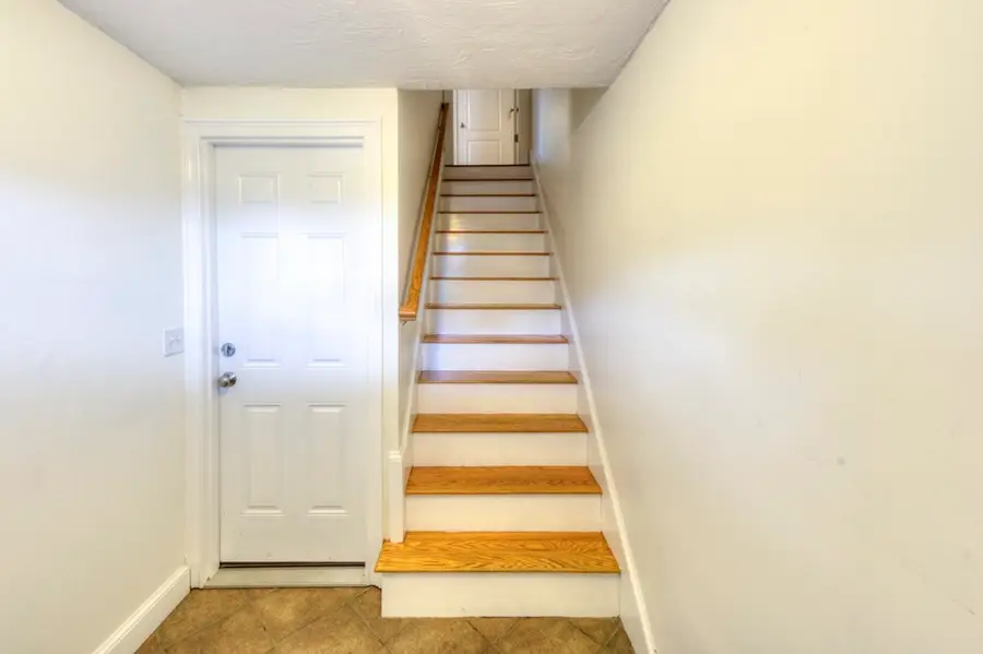 38 Johnson St #38, Worcester, MA 01604 - Image #3