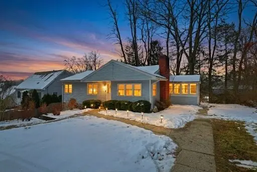 144 Almon Ave, West Springfield, MA 01089 - Image #2