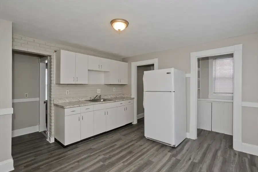 809 Carew St, Springfield, MA 01104 - Image #3