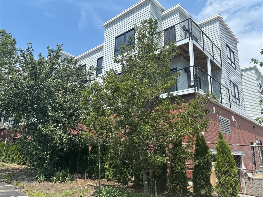 1391 Main Street #306, Walpole, MA 02081 - Image #2