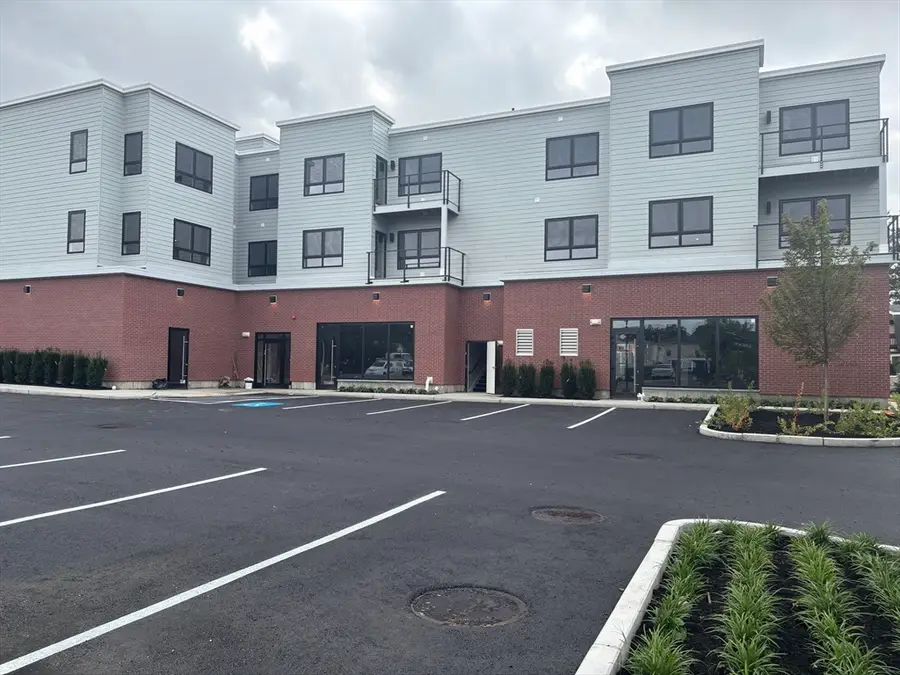 1391 Main Street #306, Walpole, MA 02081 - Image #3